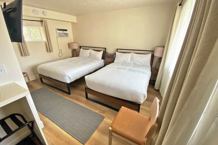 Room 7 of 15