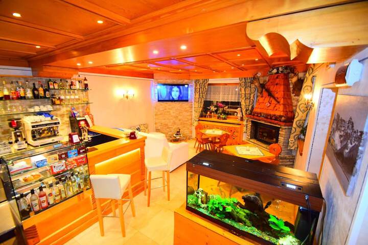Restaurants