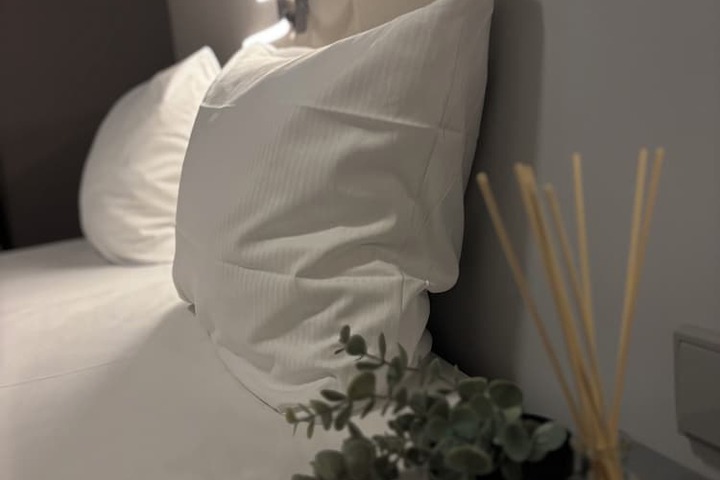 Room 21 of 26