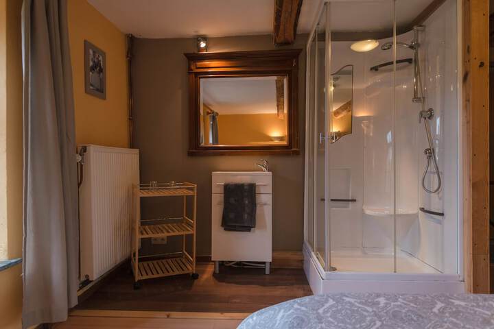 Bathroom Interior Photo