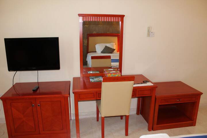 Room 22 of 64