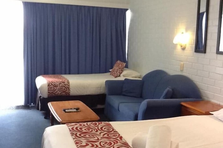 Room 14 of 53