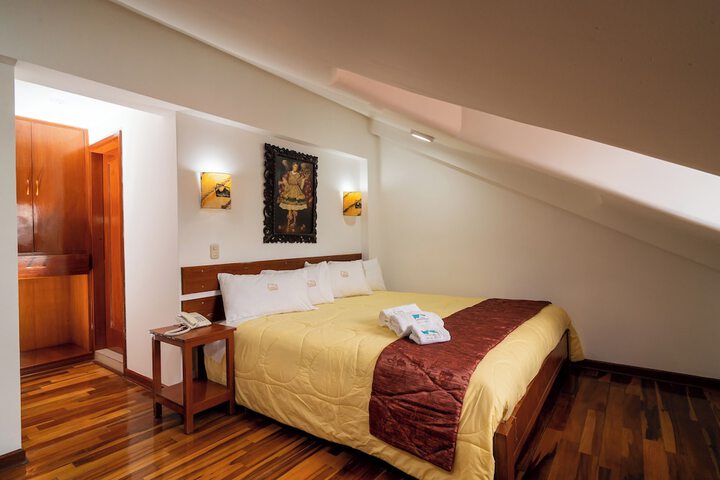 Room 16 of 24