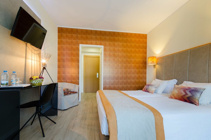 Room 20 of 108