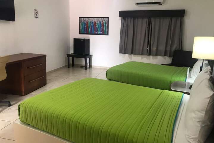 Room 15 of 39