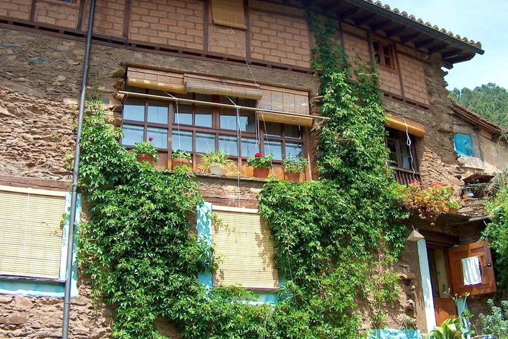 Studio in Robledillo de Gata With Balcony and Wifi