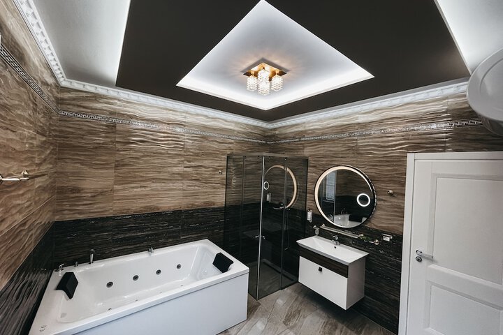 Room 20 of 23