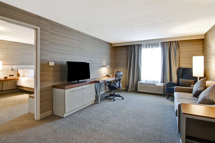 Room 14 of 60
