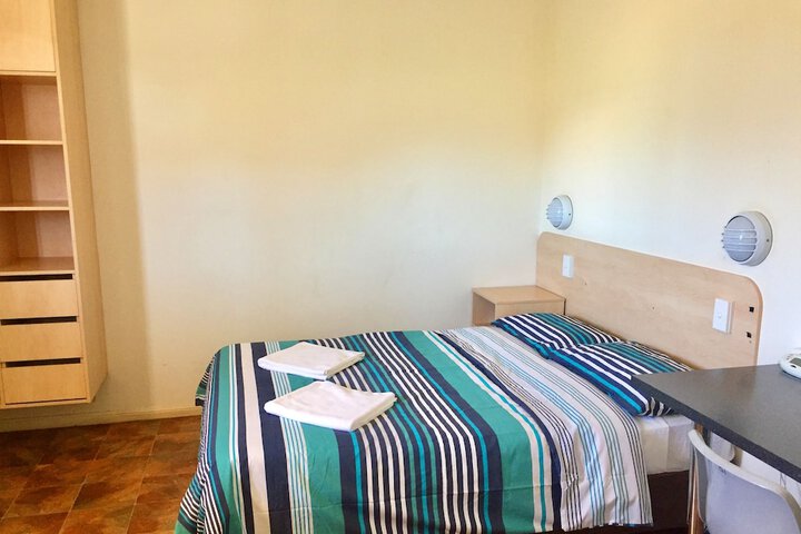 Room 15 of 80