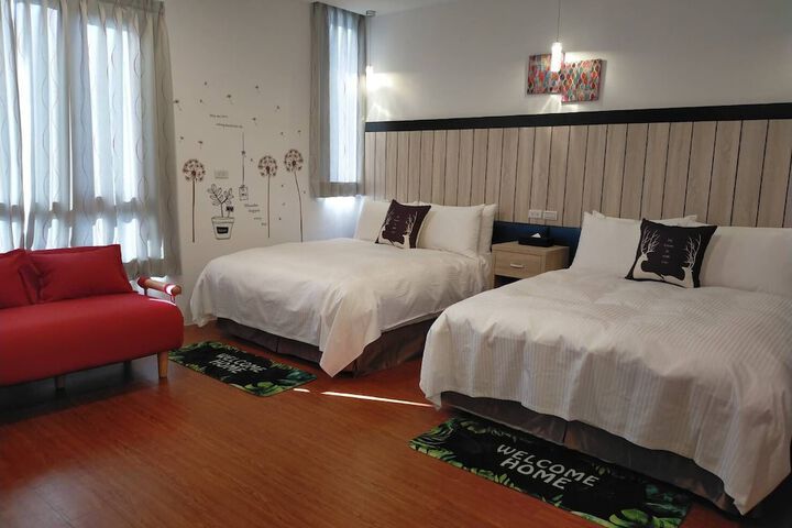 Room 12 of 44