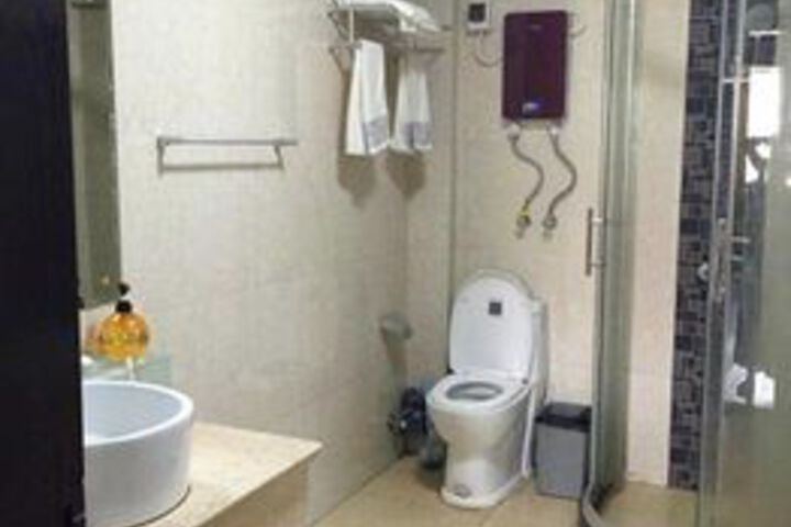 Room 3 of 58