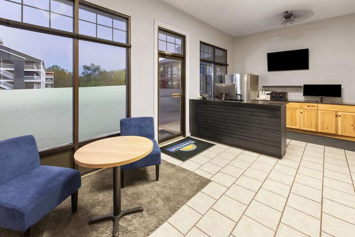 Hotel Interior 4 of 54