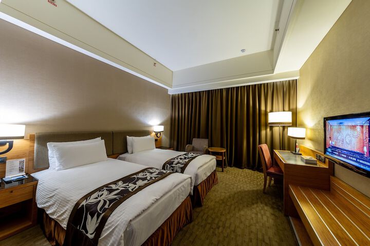 Room 16 of 55
