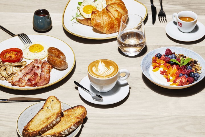Breakfast/Coffee Service 26 of 29