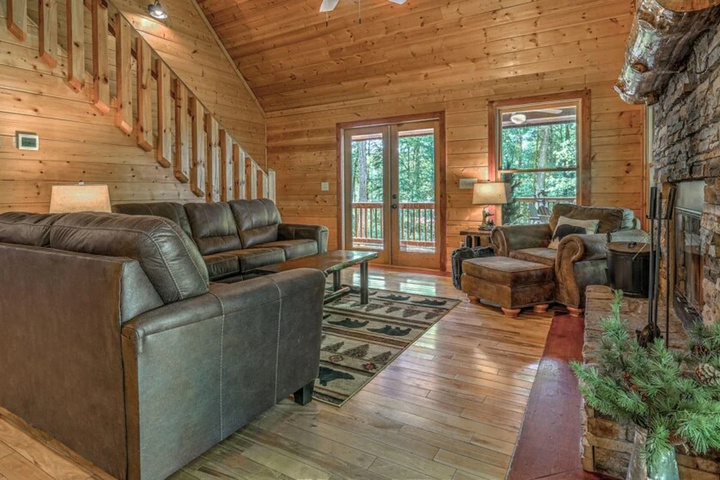 Aska Retreat by Escape to Blue Ridge