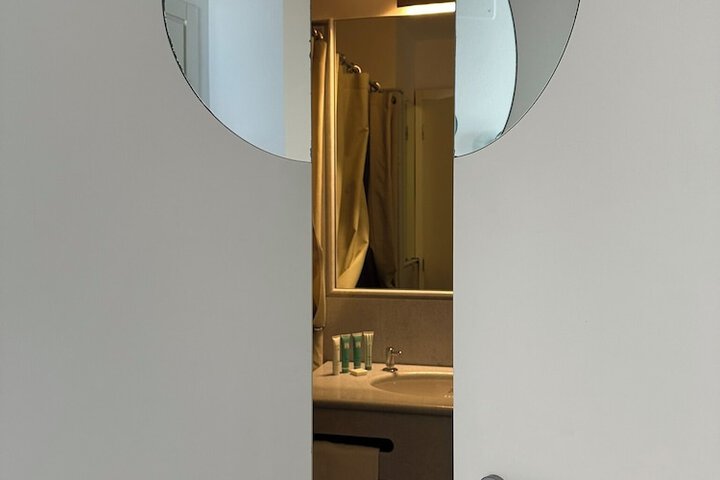 Room 31 of 74