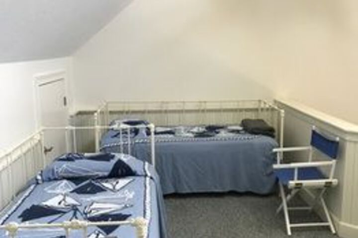 Room 11 of 21