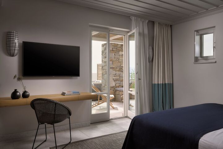 Room 35 of 100