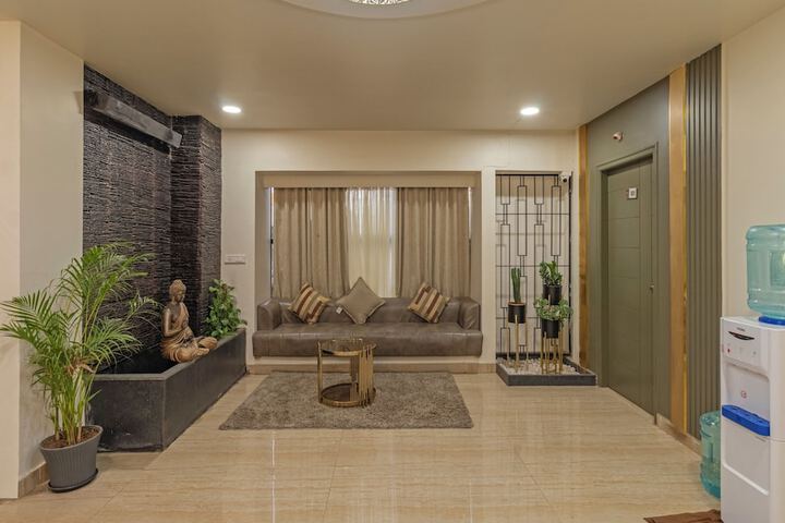 Hotel Interior 10 of 39