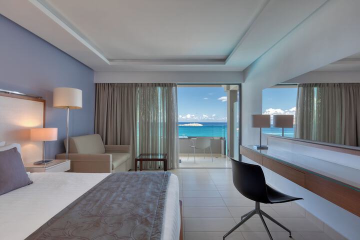 Room 25 of 119