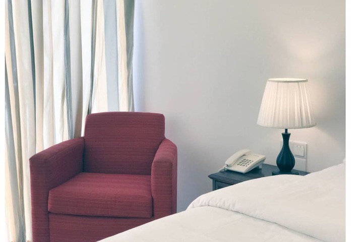 Room 19 of 170