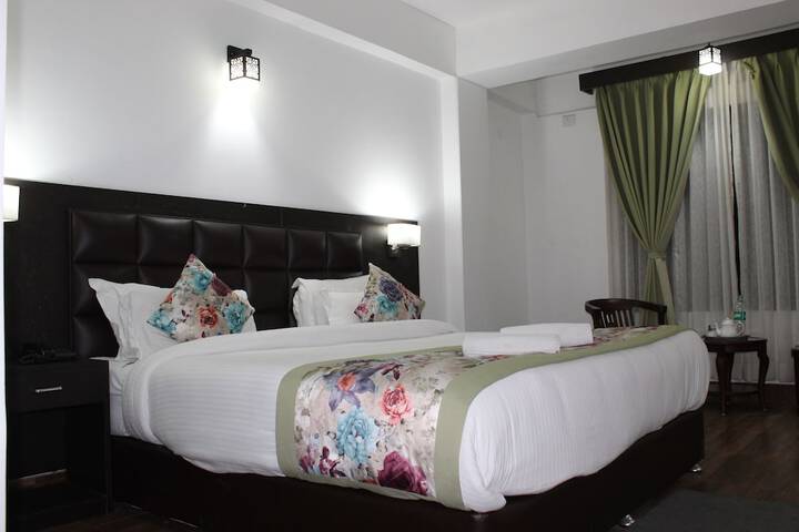 Room 20 of 53