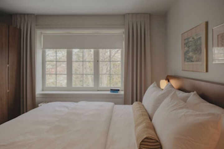 Room 43 of 72