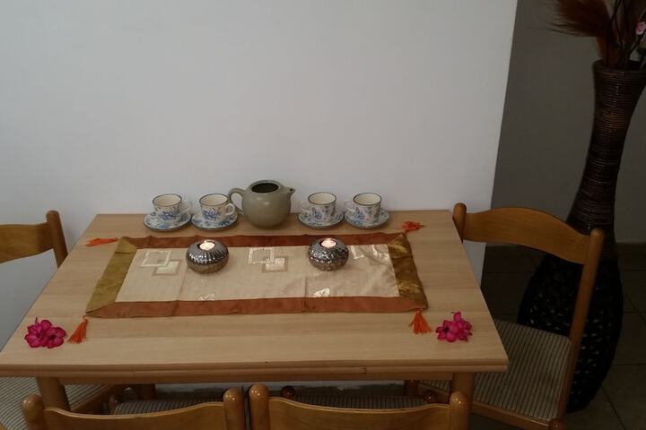 Room 4 of 43