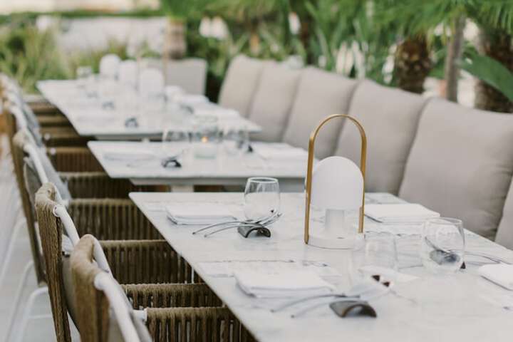 Dining 274 of 282
