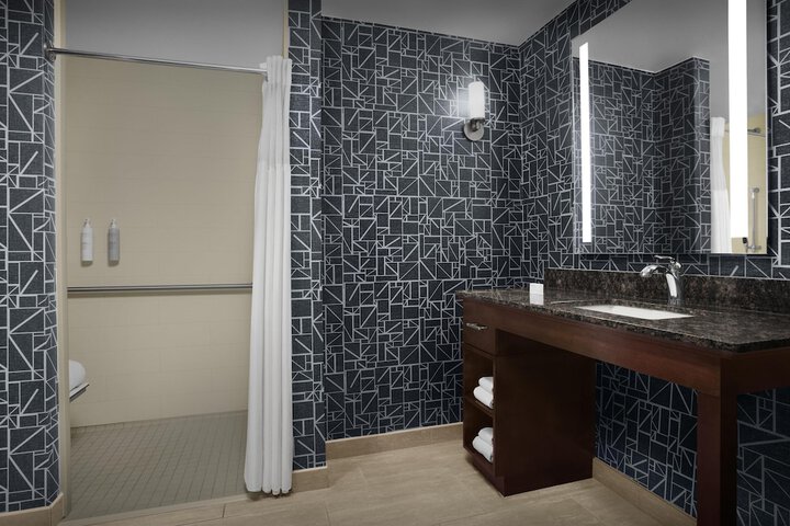 Bathroom shower