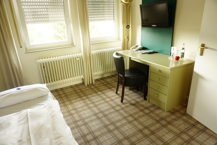 Room 12 of 59