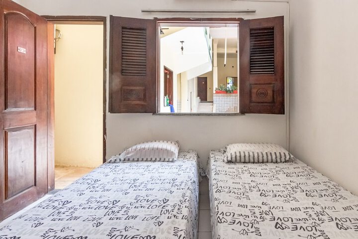 Room 5 of 36