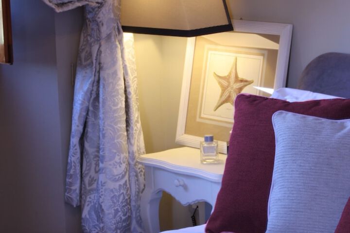 Room 9 of 39