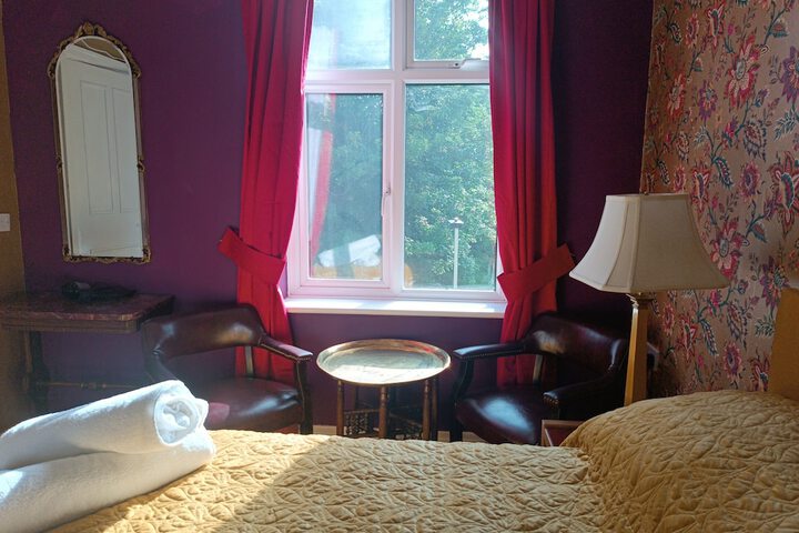 Room 10 of 52