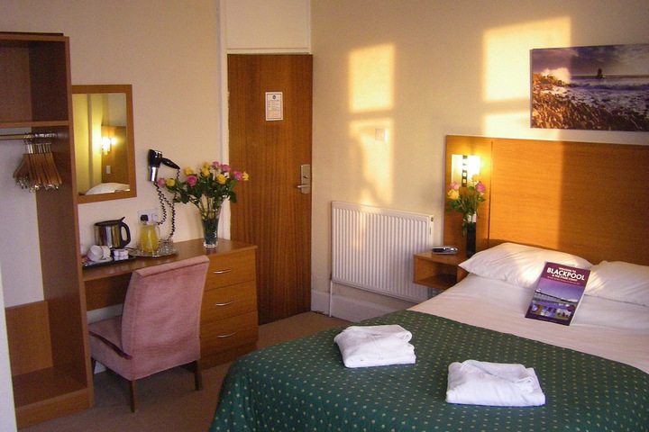 Room 33 of 55