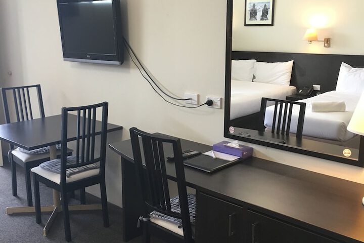 Room 10 of 57