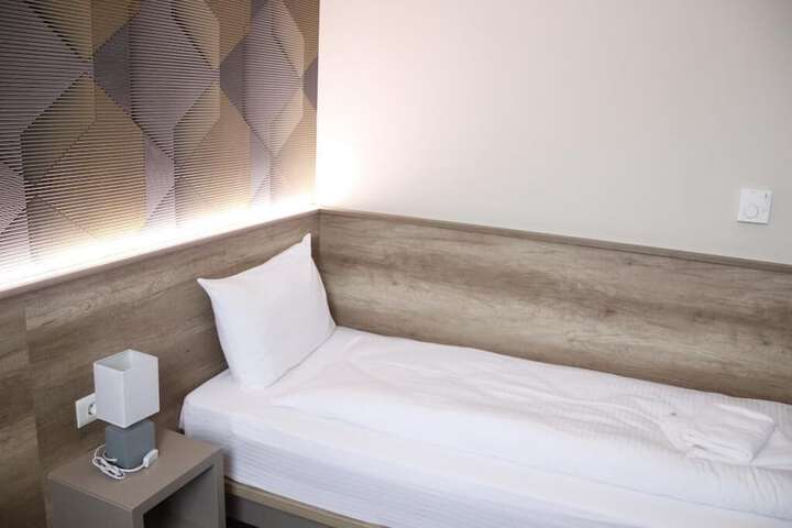 Room 5 of 54