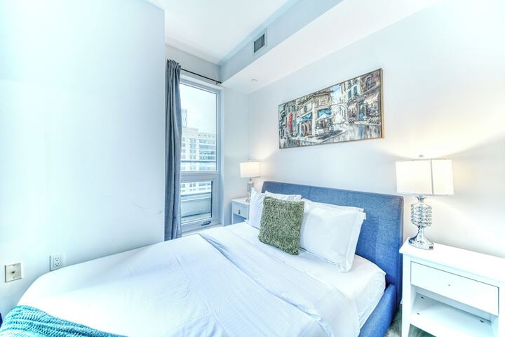 Room 43 of 340