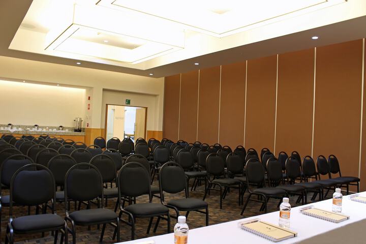 Meeting 44 of 52