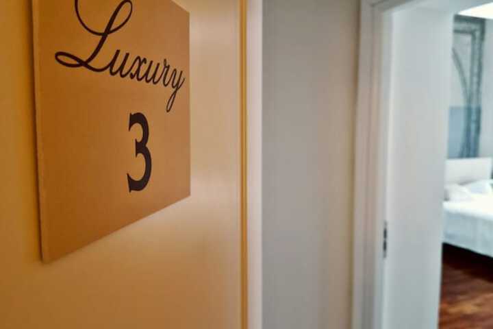 Room 13 of 49