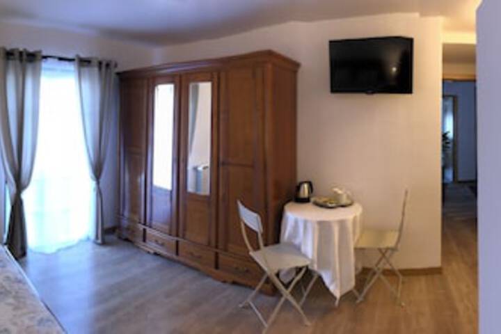 Room 7 of 67