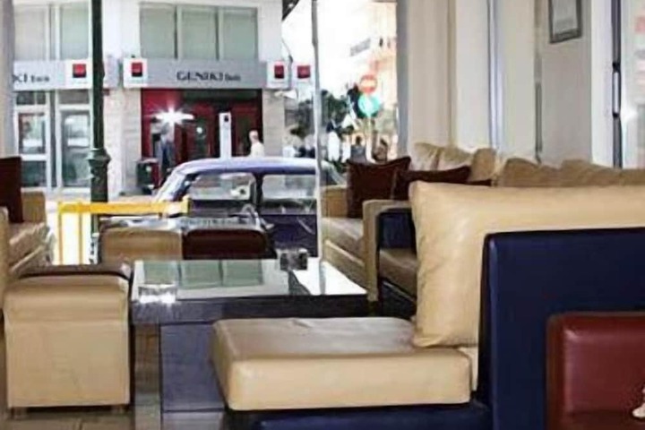 Entrance & Lobby