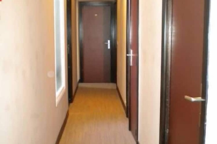 Ballroom/Hall 28 of 33