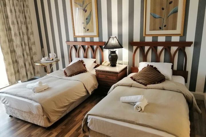 Room 29 of 71