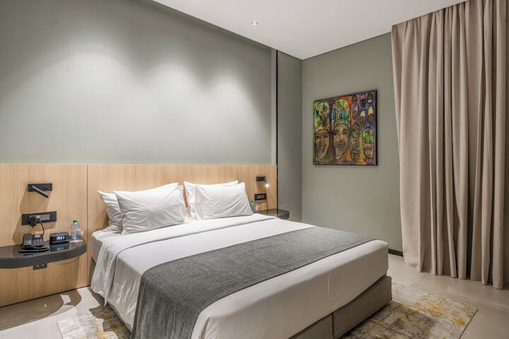 Room 21 of 43