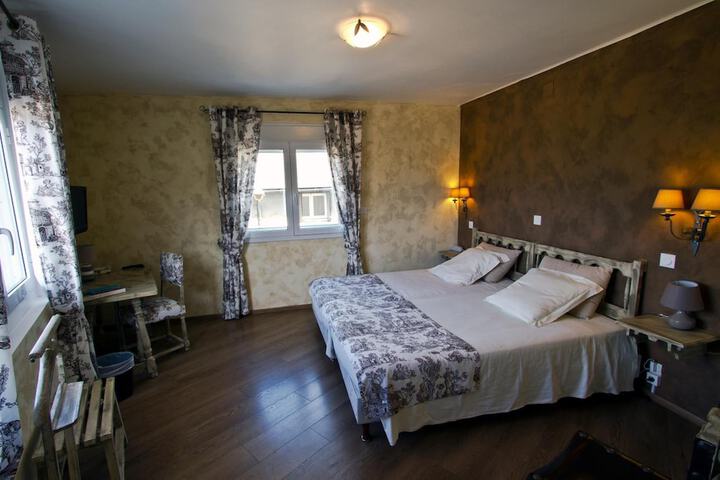 Room 18 of 55