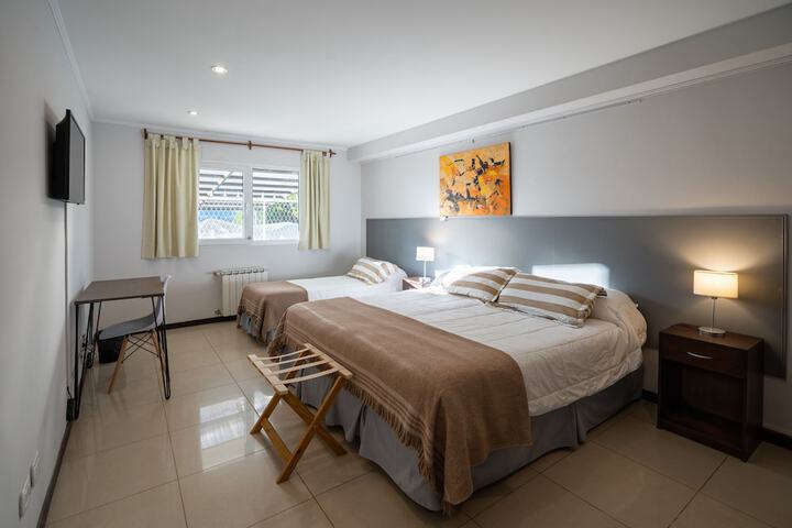 Room 2 of 44