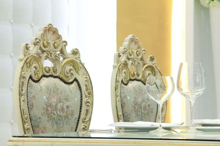 Dining Photos