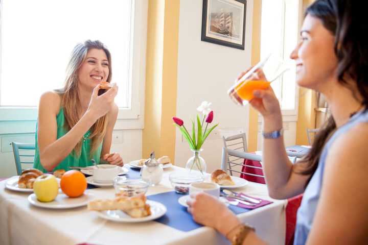 Breakfast/Coffee Service 26 of 35