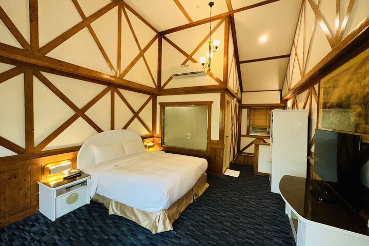 Room 12 of 59